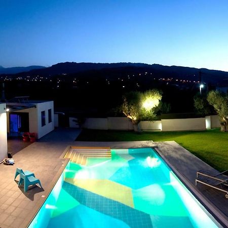 Villa Natasa Lampiri  Esterno foto