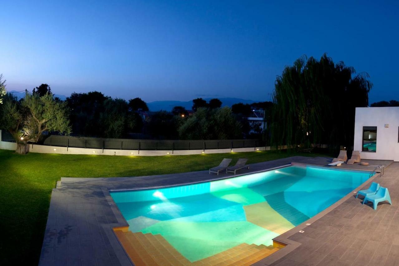 Villa Natasa Lampiri  Esterno foto